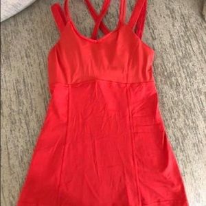 Lululemon tank
